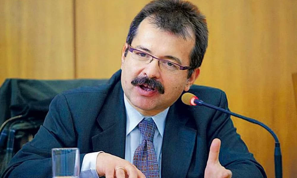 Ρούσσος: "Πατάμε για πρώτη φορά τη σκανδάλη" κατά της Τουρκίας αν ενεργοποιηθούν οι κυρώσεις από την ΕΕ